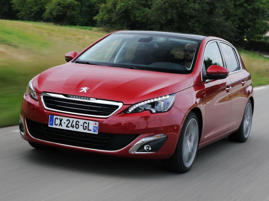  Peugeot 308 2013 года  (фото 41 из 47)